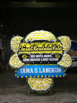 Papan Bunga Duka di Labukkang