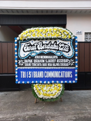 Papan Bunga Duka di Labukkang